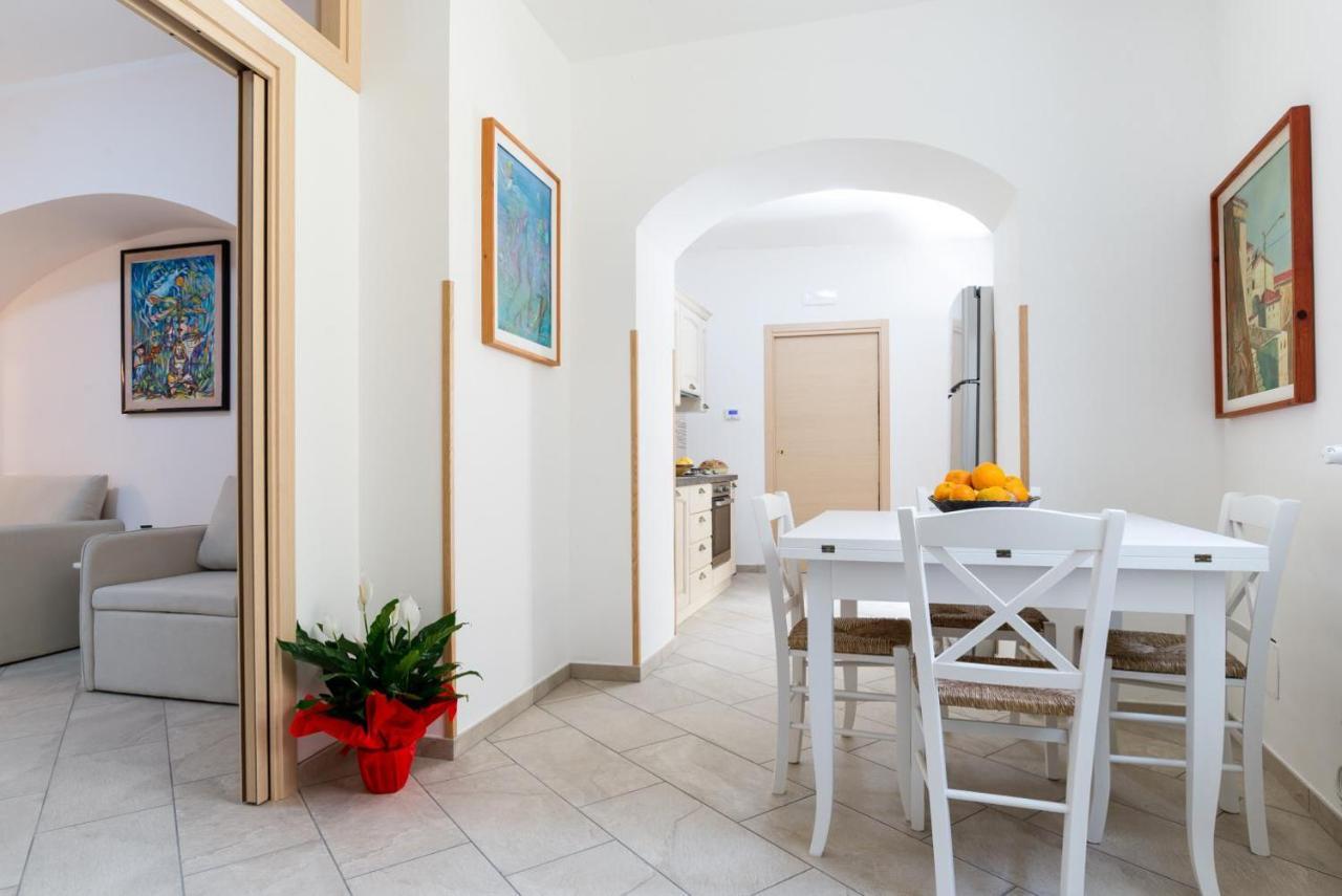 Casa Vacanza Rosy Di Guida Rosy Giungano エクステリア 写真