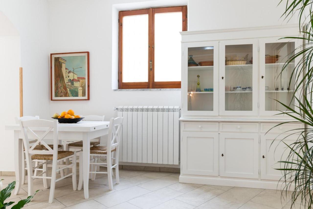 Casa Vacanza Rosy Di Guida Rosy Giungano エクステリア 写真