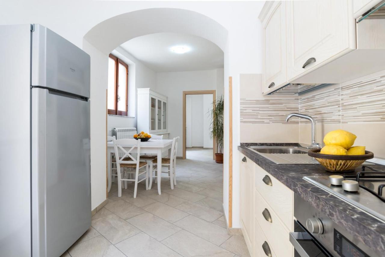 Casa Vacanza Rosy Di Guida Rosy Giungano エクステリア 写真