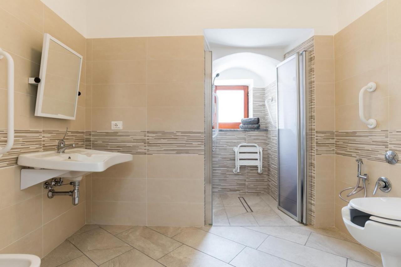Casa Vacanza Rosy Di Guida Rosy Giungano エクステリア 写真
