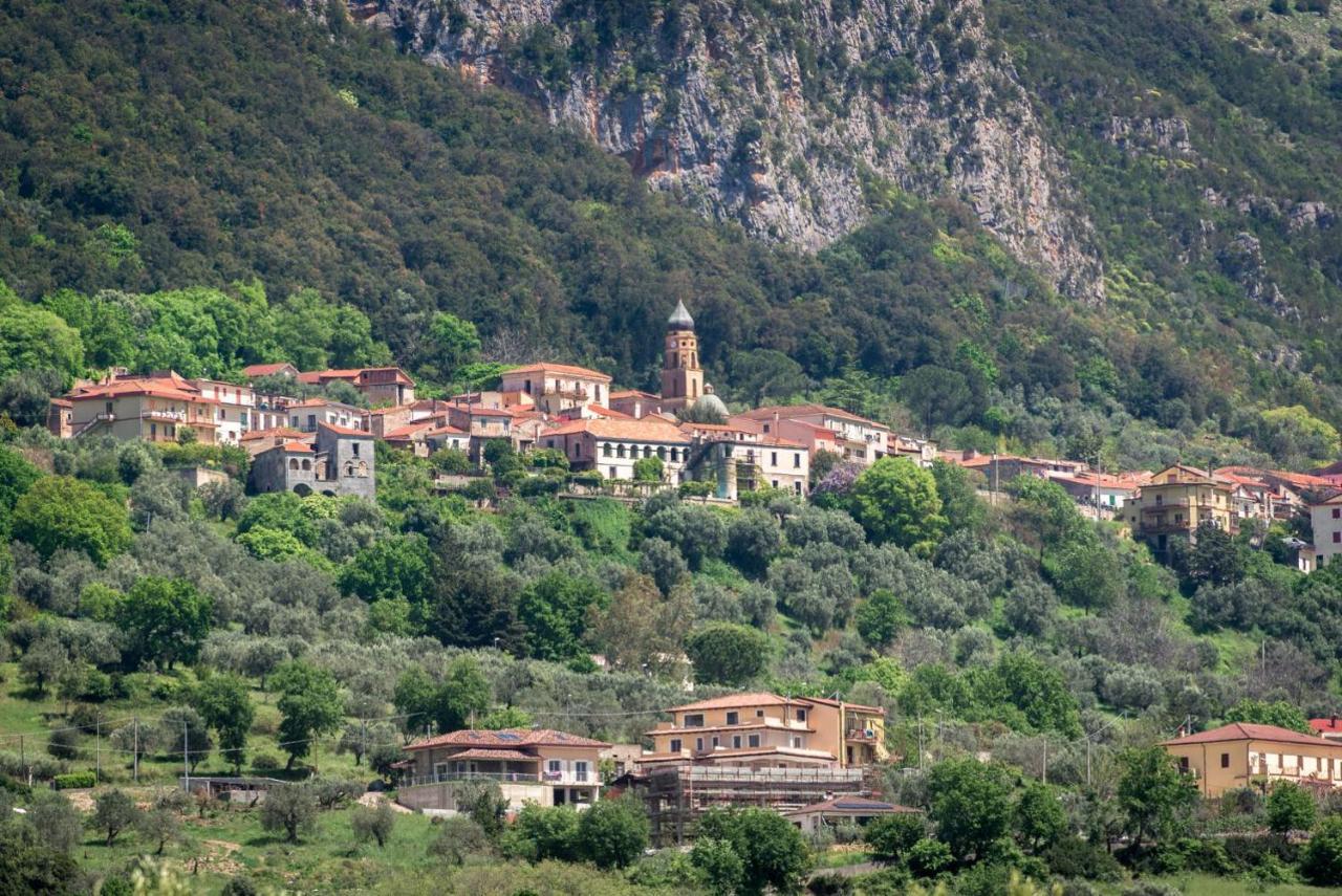 Casa Vacanza Rosy Di Guida Rosy Giungano エクステリア 写真